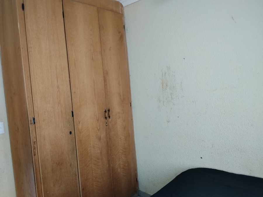 To Let 4 Bedroom Property for Rent in Geelhoutpark North West